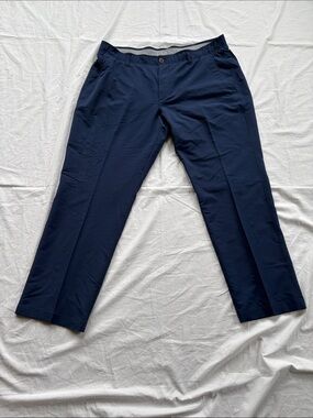 Under Armour Performance Golf Pants  with stretch fit Mens 40 x 30 Navy Blue